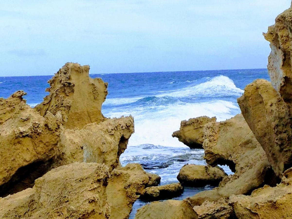 Uptown Holiday App & Pool Daily Rental Contactless Check In & Check Out Famagusta (Northern Cyprus) Exterior foto