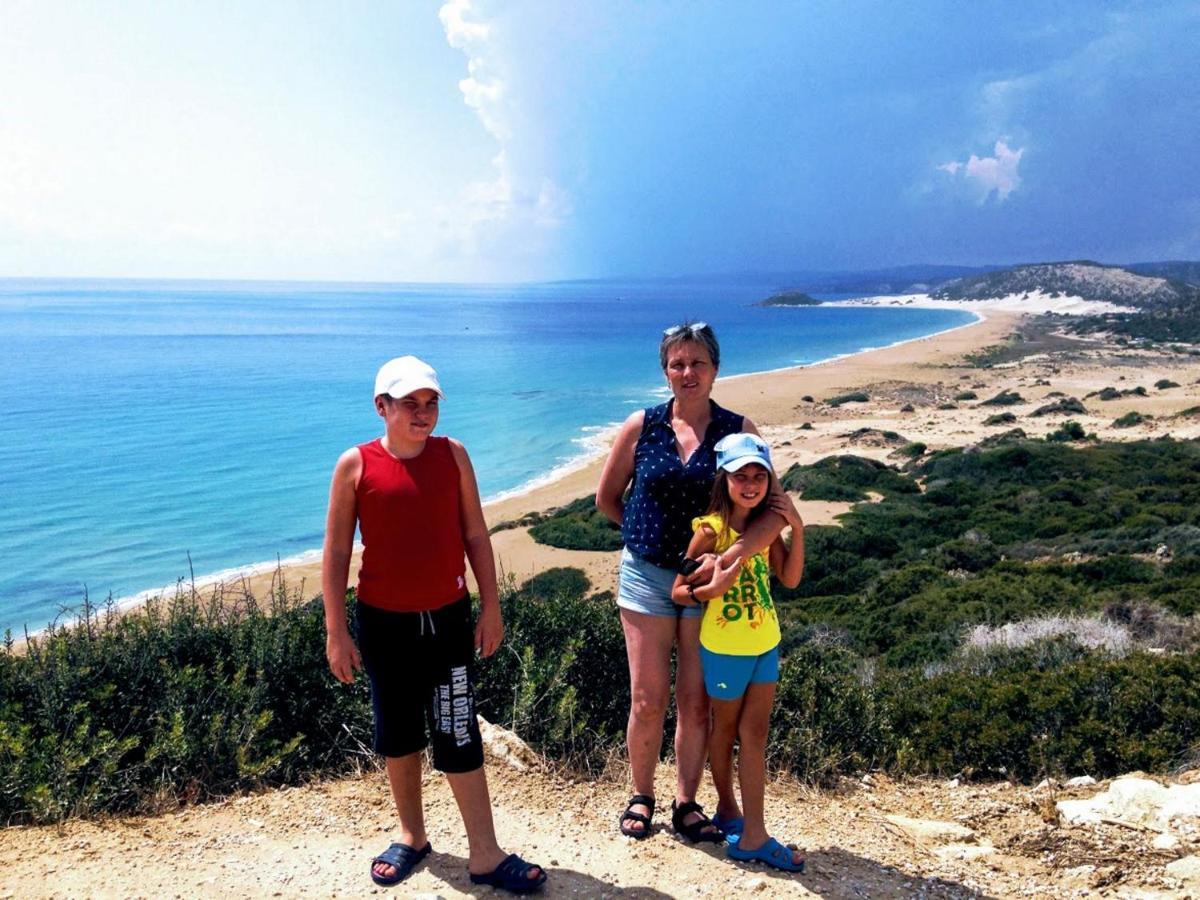Uptown Holiday App & Pool Daily Rental Contactless Check In & Check Out Famagusta (Northern Cyprus) Exterior foto