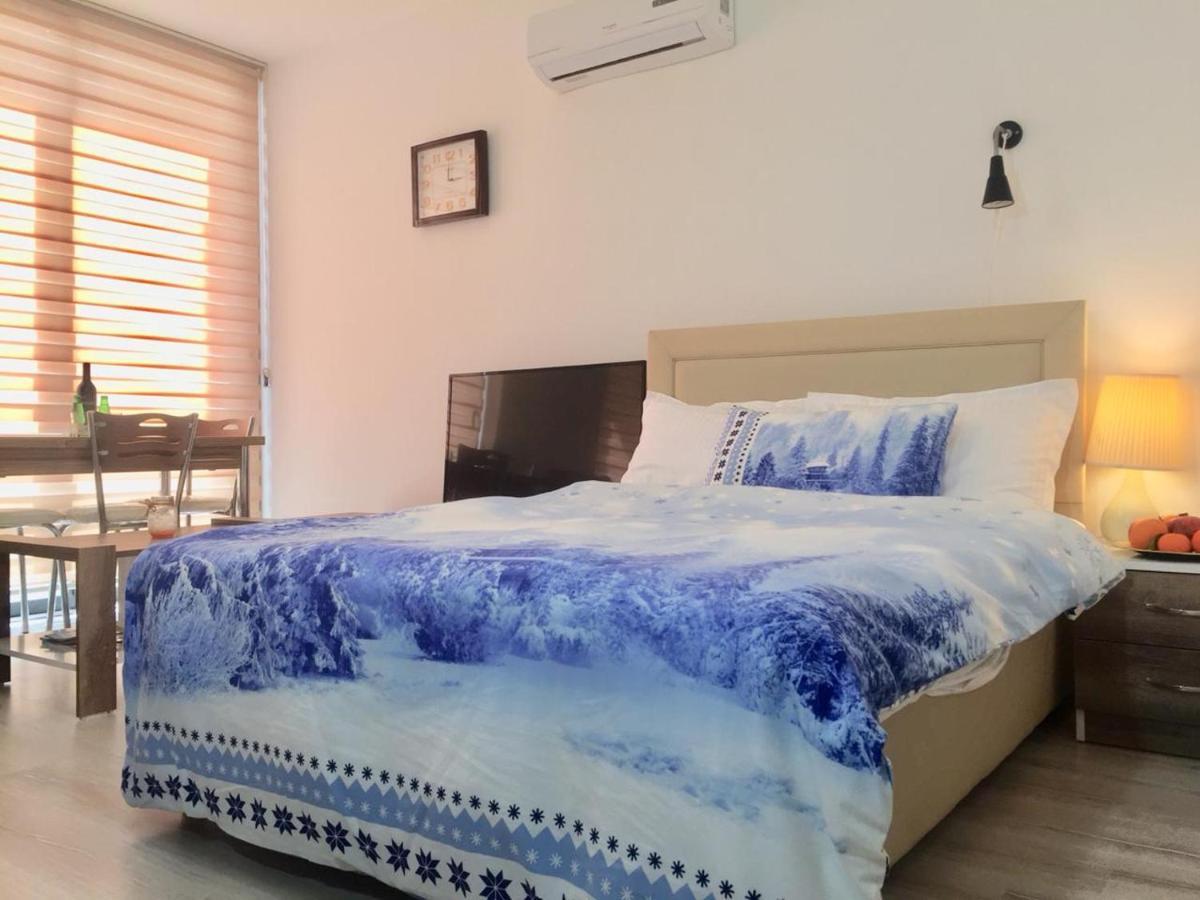 Uptown Holiday App & Pool Daily Rental Contactless Check In & Check Out Famagusta (Northern Cyprus) Exterior foto