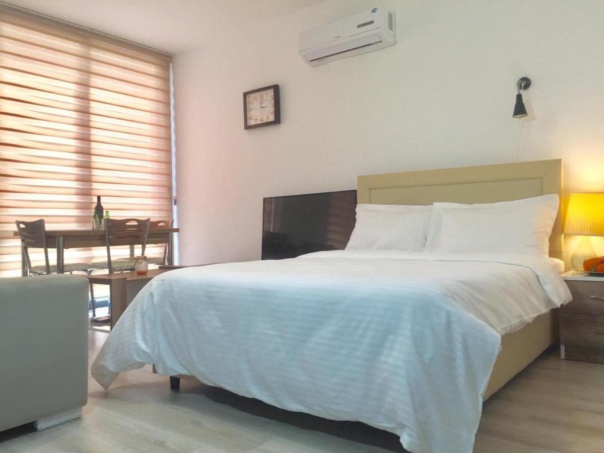 Uptown Holiday App & Pool Daily Rental Contactless Check In & Check Out Famagusta (Northern Cyprus) Exterior foto