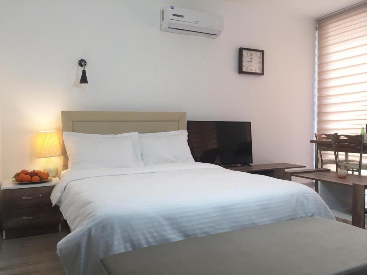 Uptown Holiday App & Pool Daily Rental Contactless Check In & Check Out Famagusta (Northern Cyprus) Exterior foto