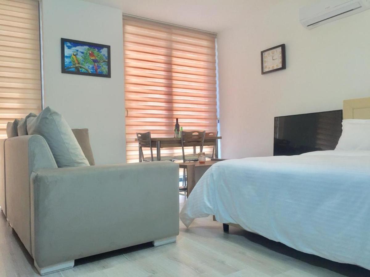 Uptown Holiday App & Pool Daily Rental Contactless Check In & Check Out Famagusta (Northern Cyprus) Exterior foto