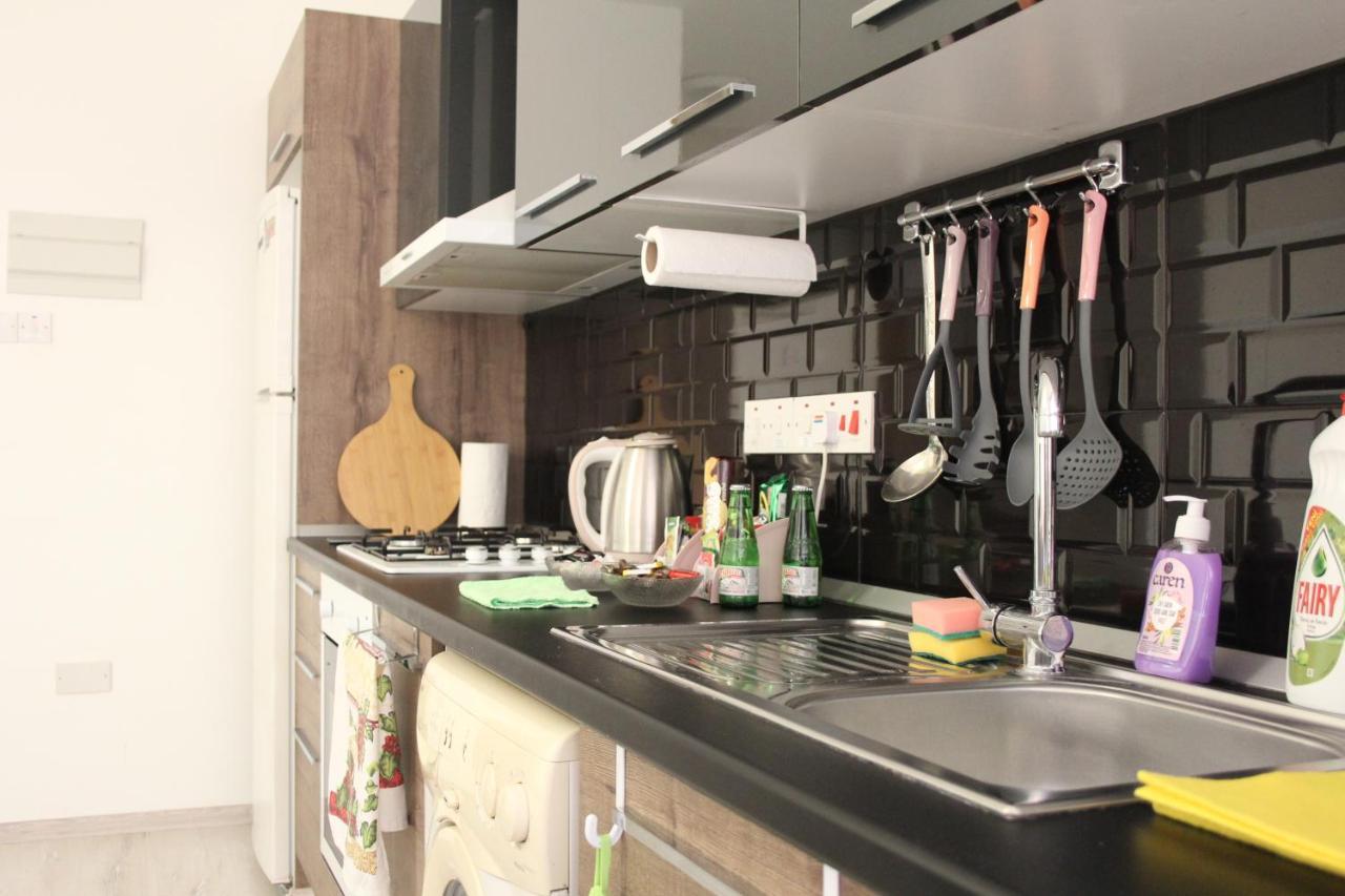 Uptown Holiday App & Pool Daily Rental Contactless Check In & Check Out Famagusta (Northern Cyprus) Exterior foto