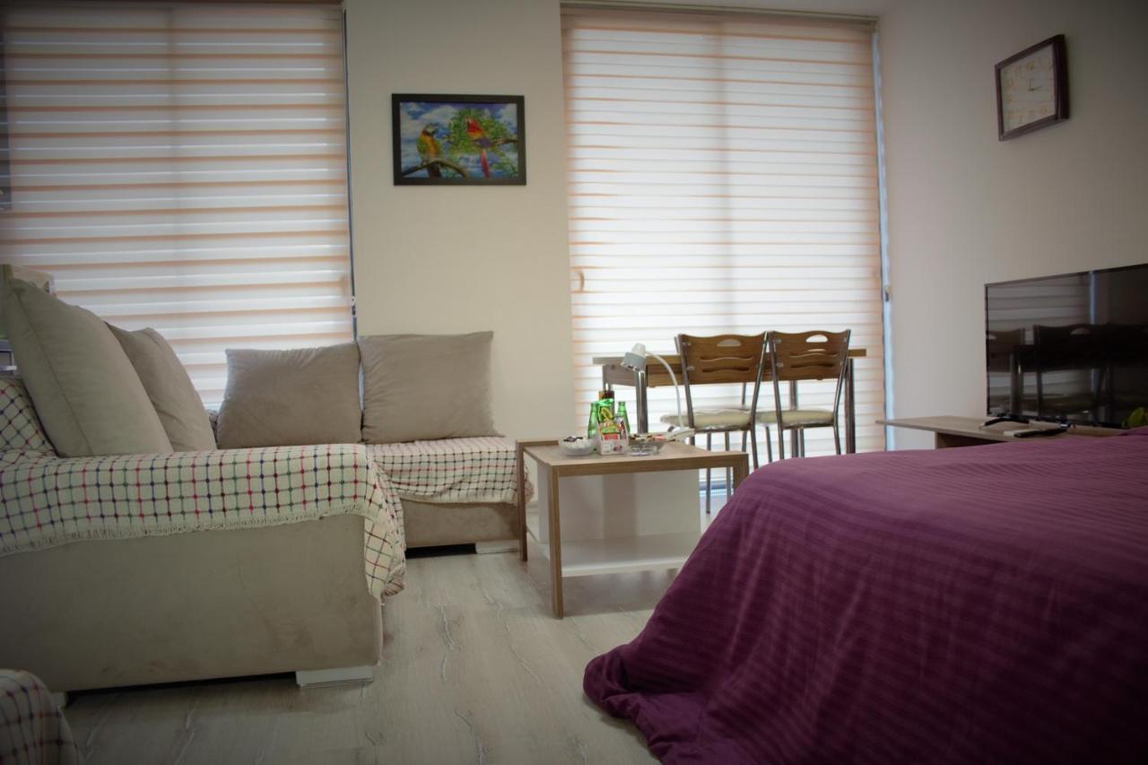 Uptown Holiday App & Pool Daily Rental Contactless Check In & Check Out Famagusta (Northern Cyprus) Exterior foto