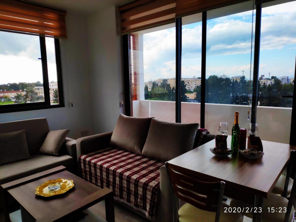 Uptown Holiday App & Pool Daily Rental Contactless Check In & Check Out Famagusta (Northern Cyprus) Exterior foto